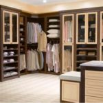 Moving Your Wardrobe the Easy Way